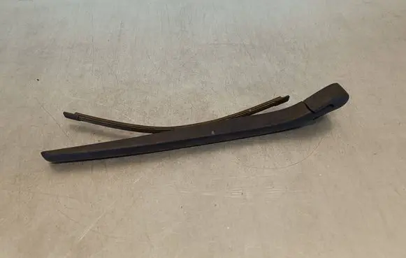 BMW 5 F10 F11 Rear wiper blade arm