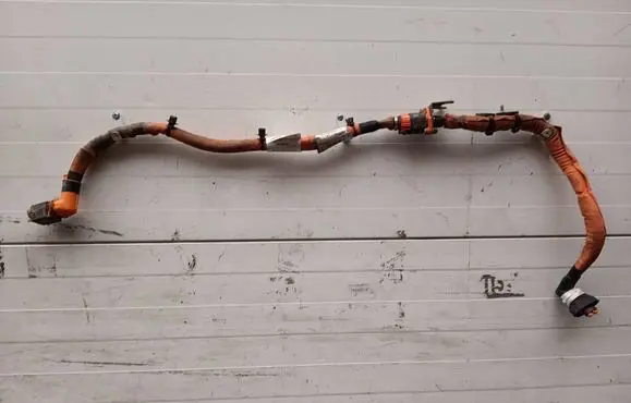 Renault Arkana High voltage cable 240413123R