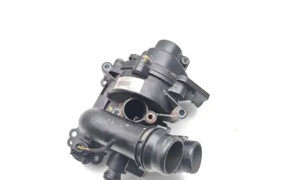 Skoda Octavia Mk2 (1Z) Water pump 06J121026P