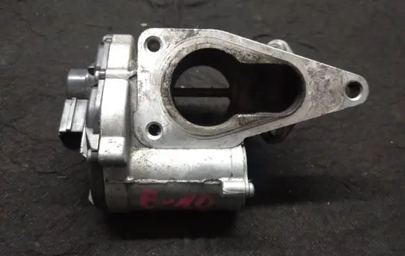 Renault Megane II EGR valve CZ09671 8200630740 H8200194323