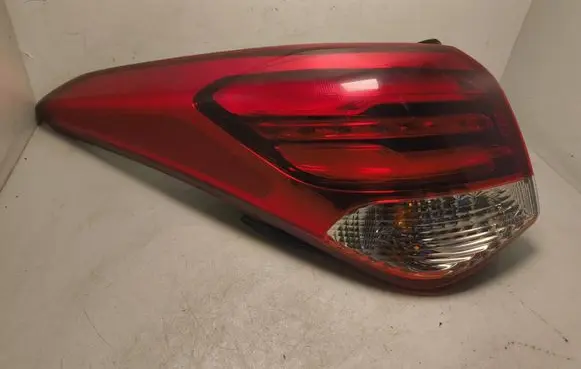 Hyundai i40 Rear/tail lights 924013Z6