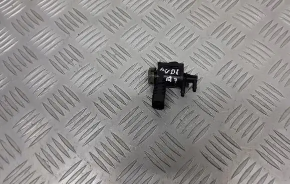 Audi A3 S3 8P Valve vacuum 1K0906283A