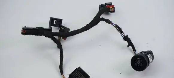 Skoda Octavia Mk2 (1Z) Engine start stop button switch 3V0905217B 5WA907527A