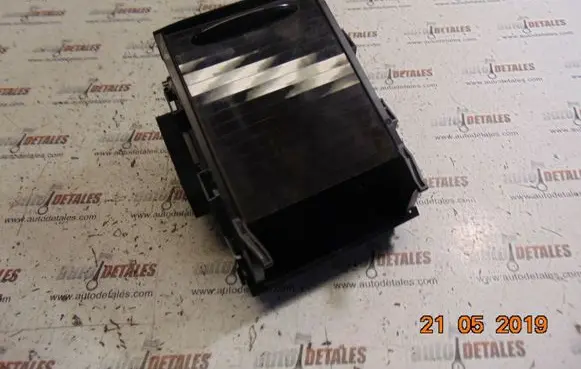 Mercedes-Benz CLS C219 Other center console (tunnel) element