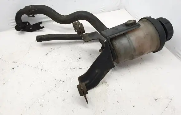 Power steering fluid tank/reservoir