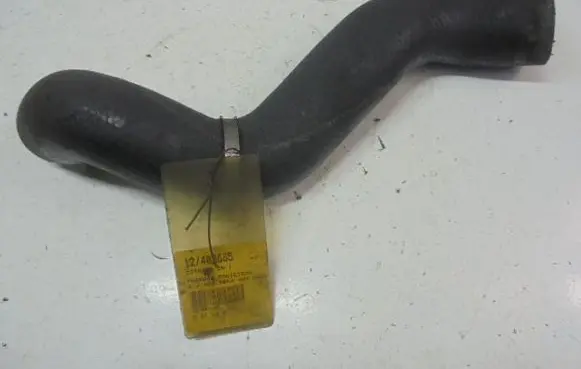 Air intake hose/pipe