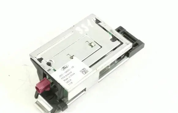 Ford Mustang VI Aerial antenna amplifier JR3T19K351EB