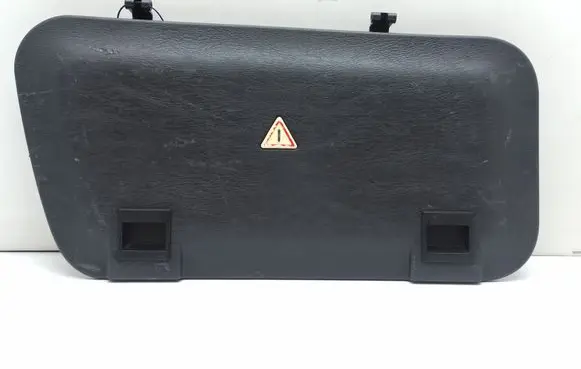 Mercedes-Benz ML W163 Trunk/boot trim cover A1637163380