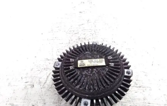 Audi A4 S4 B5 8D Viscous fan clutch 058121350