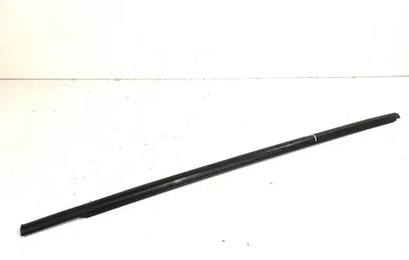Ford Ka Front door windshield rail 