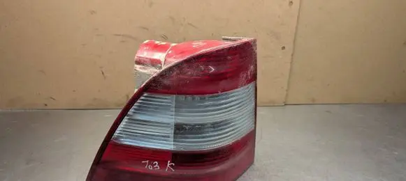 Mercedes-Benz ML W163 Rear/tail lights A1638201964
