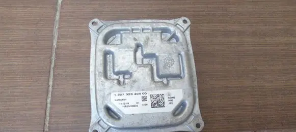 Peugeot 308 Headlight ballast module Xenon 130732940400