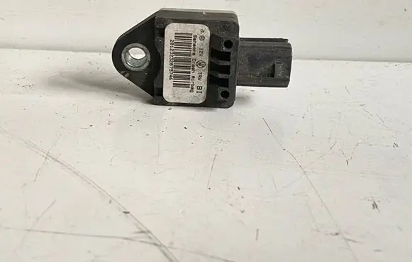 Maserati GranTurismo Airbag deployment crash/impact sensor 20123232875746