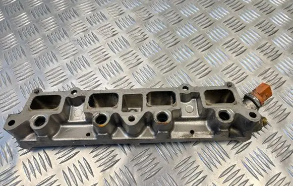 Volkswagen Golf VI Intake manifold GK284AHB 26696972AQ GK284
