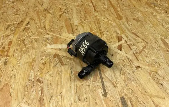 Opel Mokka B Electric auxiliary coolant/water pump 9827567880