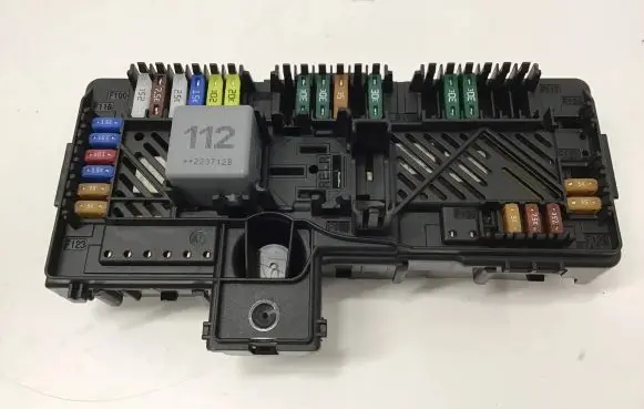 Mercedes-Benz GLC C254 Fuse module A2239067903