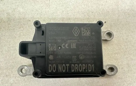 Renault Captur II Distronic sensor radar 284471113R 284471113