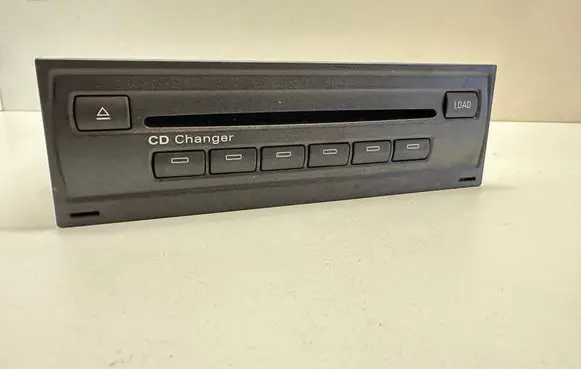 Audi A6 S6 C6 4F CD/DVD changer 4E0035110A