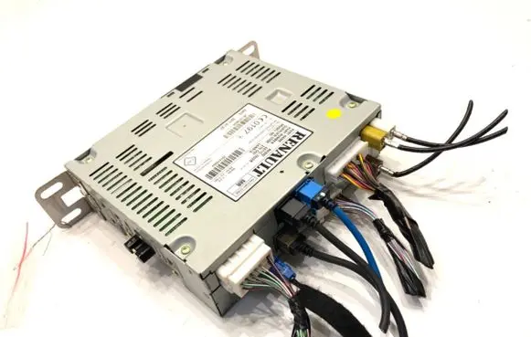 Renault Espace V (RFC) Radio/CD/DVD/GPS head unit 281157802R