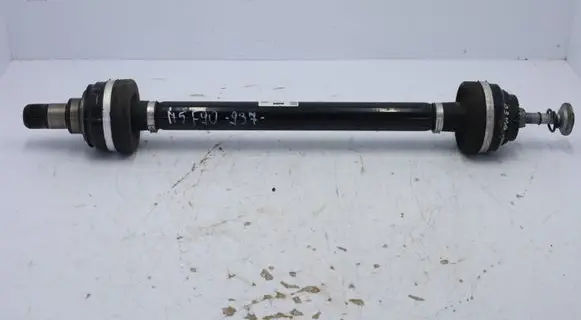 BMW M5 F90 Rear driveshaft 7856937