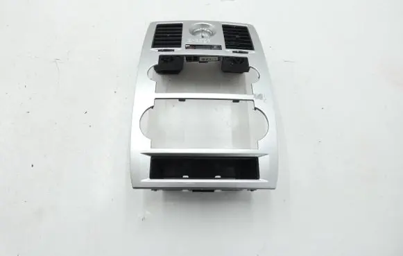 Chrysler 300 - 300C Panel trim 