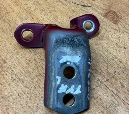 Toyota Yaris Rear door lower hinge 687800D071 687800H010