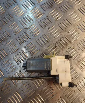 Audi A8 S8 D3 4E Seat adjustment motor 0130002909