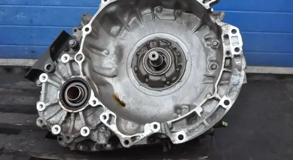 Volvo S60 Manual 6 speed gearbox P1285107