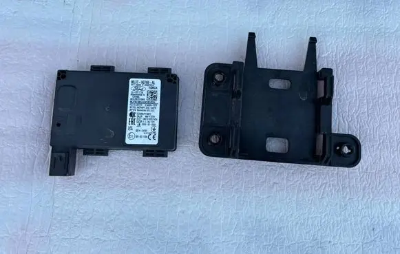 Volkswagen Amarok II Distronic sensor radar ML3T9G768AL 3432AF3TR ACC28751669