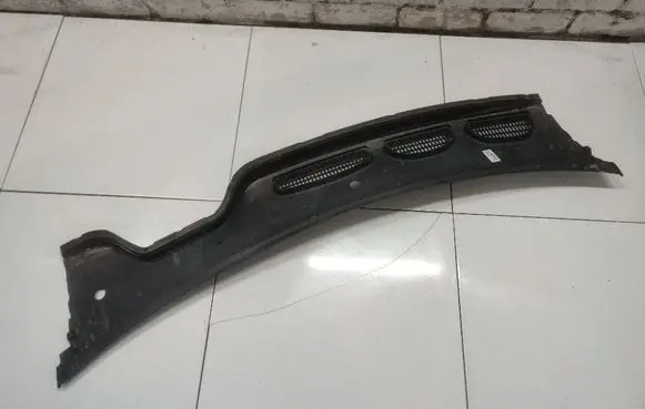 Ford Focus C-MAX Wiper trim 3M51R02216 3M51-R02216