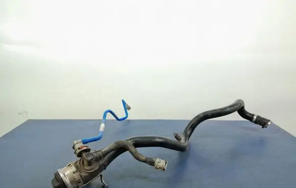 BMW 3 G20 G21 Fuel tank filler neck pipe 