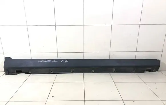 KIA Sorento Front sill trim cover 877522P000