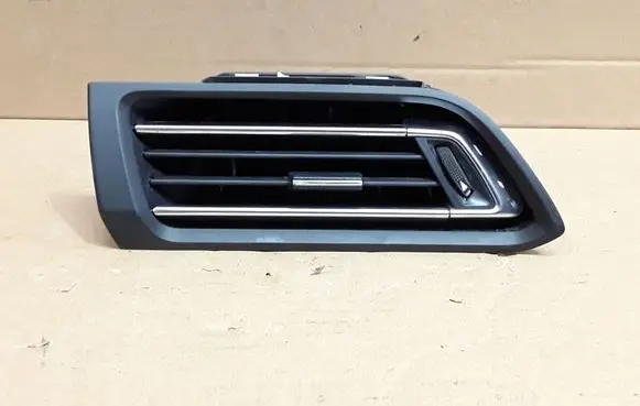 Peugeot 308 Dashboard side air vent grill/cover trim 96778765