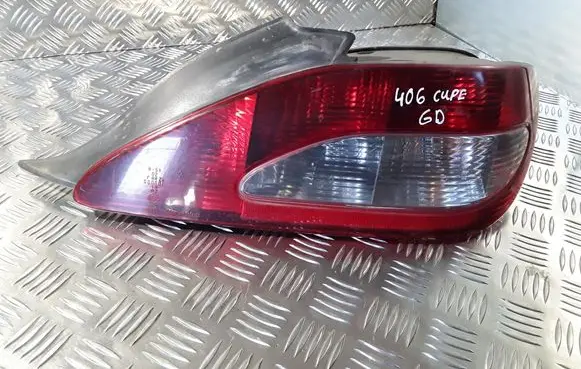 Peugeot 406 Rear/tail lights 2289D