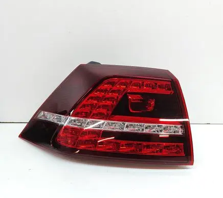 Volkswagen Golf VII Rear/tail lights 5G0945207 81230101