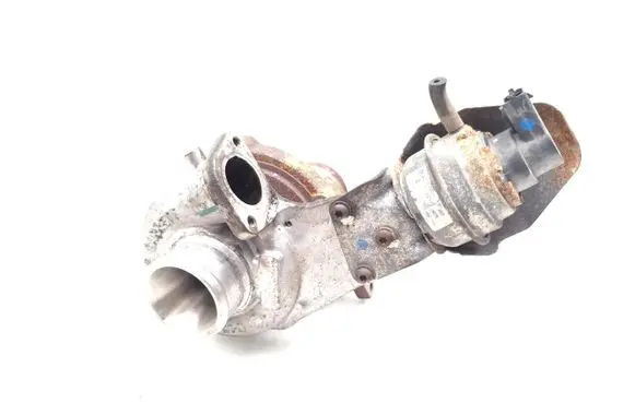 Opel Astra J Turbo 55581063