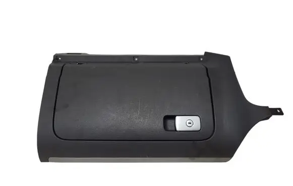Glove box