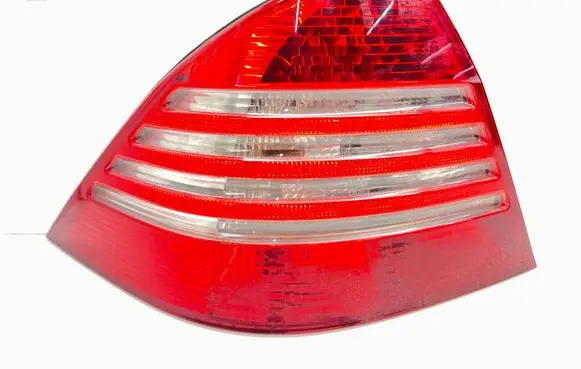 Mercedes-Benz S W220 Rear/tail lights A2208200764