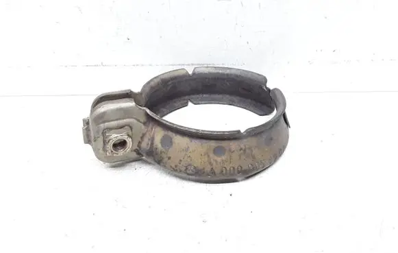 Mercedes-Benz E W212 Muffler pipe connector clamp A0009958902