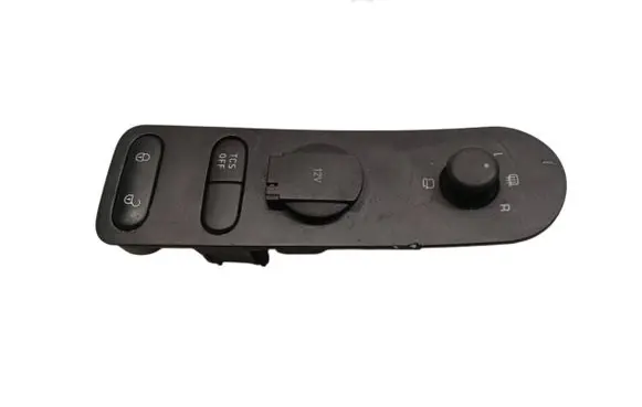 Wing mirror switch