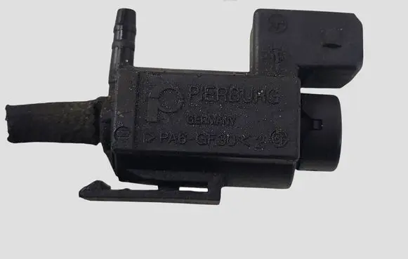 BMW X5 F15 Turbo solenoid valve 7810831 70231800