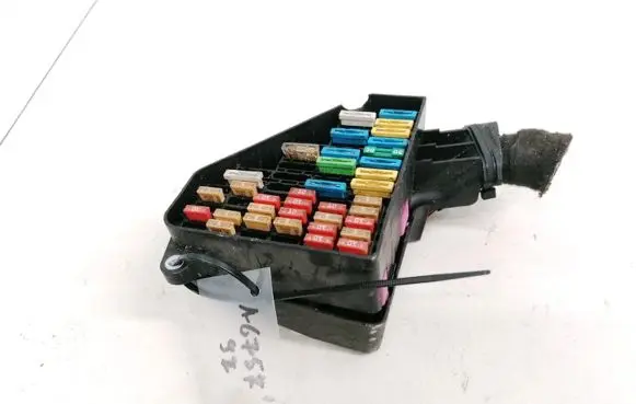 Seat Ibiza III (6L) Fuse box set
