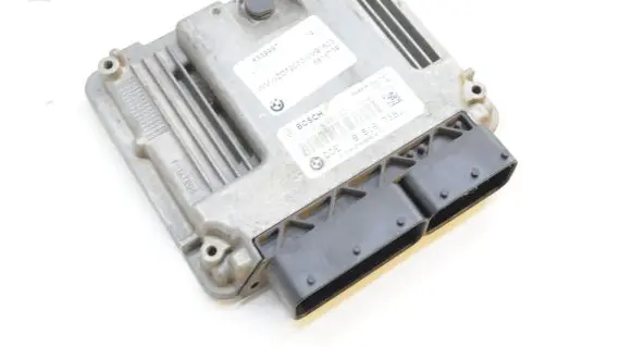 Mini Cooper Countryman R60 Engine control unit/module 8516739 0281018288
