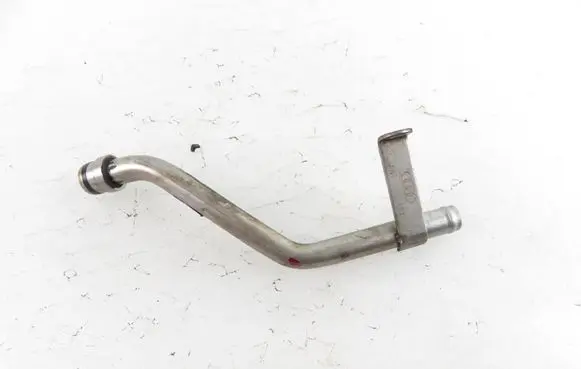 Audi A8 S8 D3 4E Breather/breather pipe/hose 077103215C