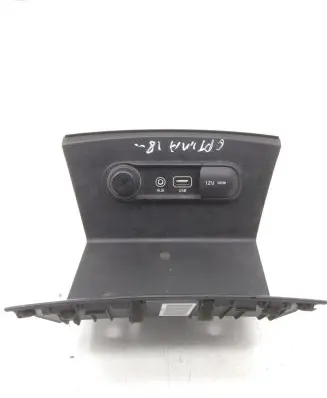 USB socket connector