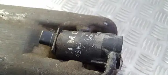Hyundai Sonata Windscreen/windshield washer pump
