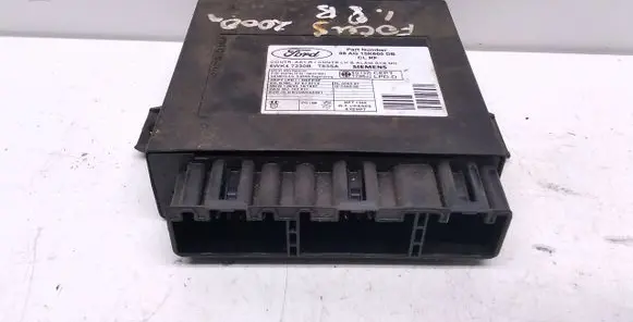 Ford Focus Comfort/convenience module 98AG15K600DB 5WK47230B