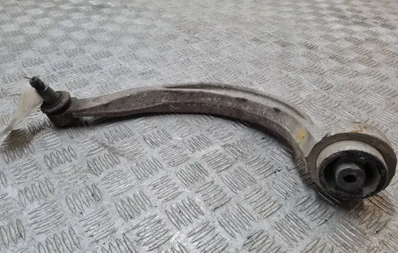 Audi A4 S4 B8 8K Front lower control arm/wishbone PRIEKINESAKE
