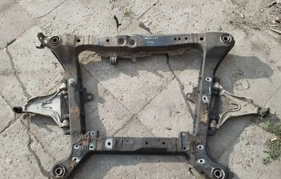 Volvo S70 V70 V70 XC Front subframe