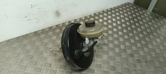 Audi A4 S4 B5 8D Brake booster 8D0612105F